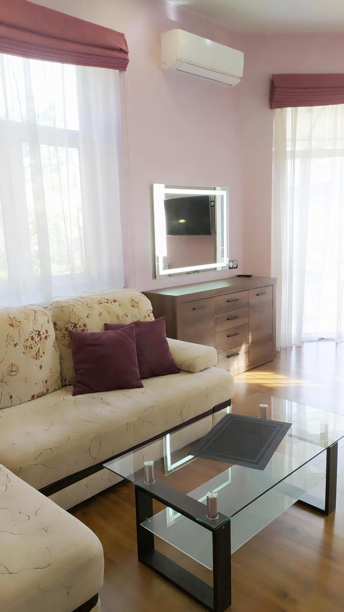 Apartment Жд Вокзал, Центр Lviv Rom bilde