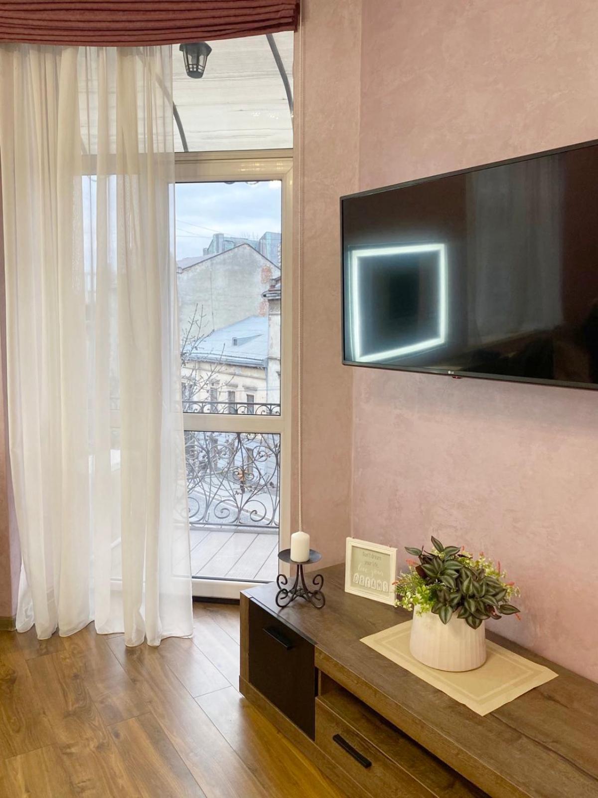 Apartment Жд Вокзал, Центр Lviv Eksteriør bilde